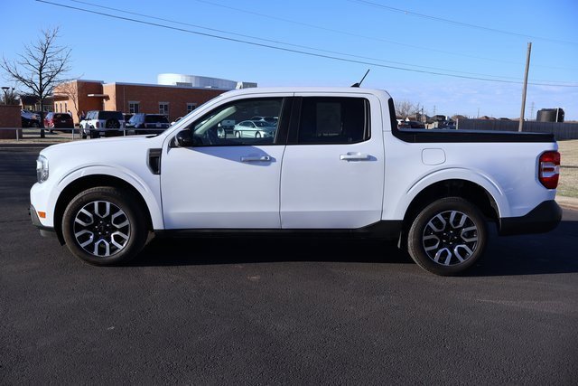 Used 2024 Ford Maverick Lariat image 2