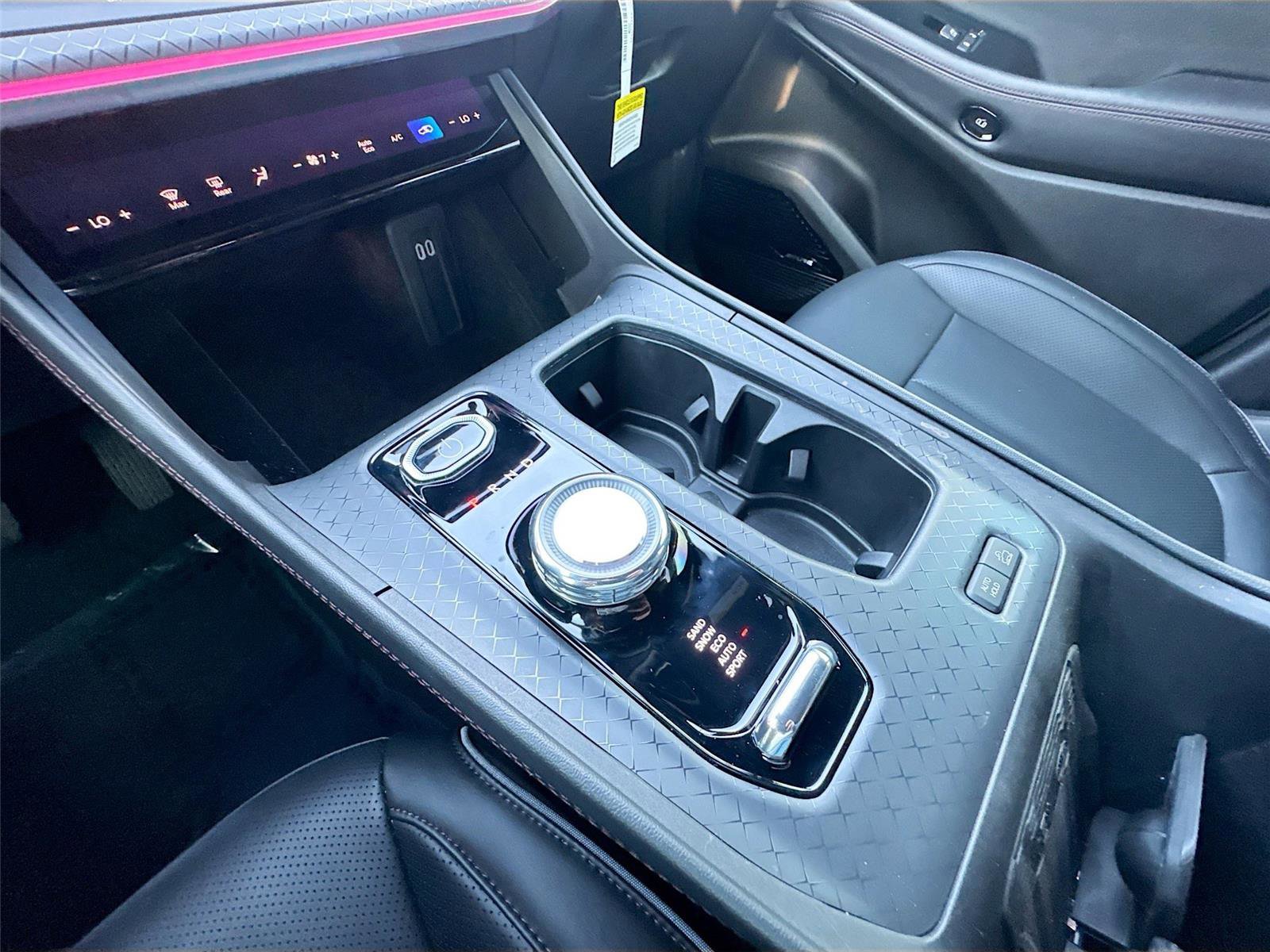 Used 2025 Jeep Wagoneer S Limited image 17