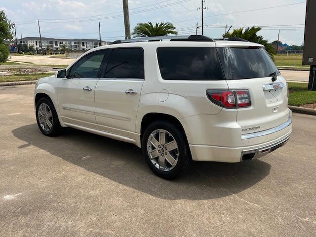 Used 2015 GMC Acadia Denali image 2