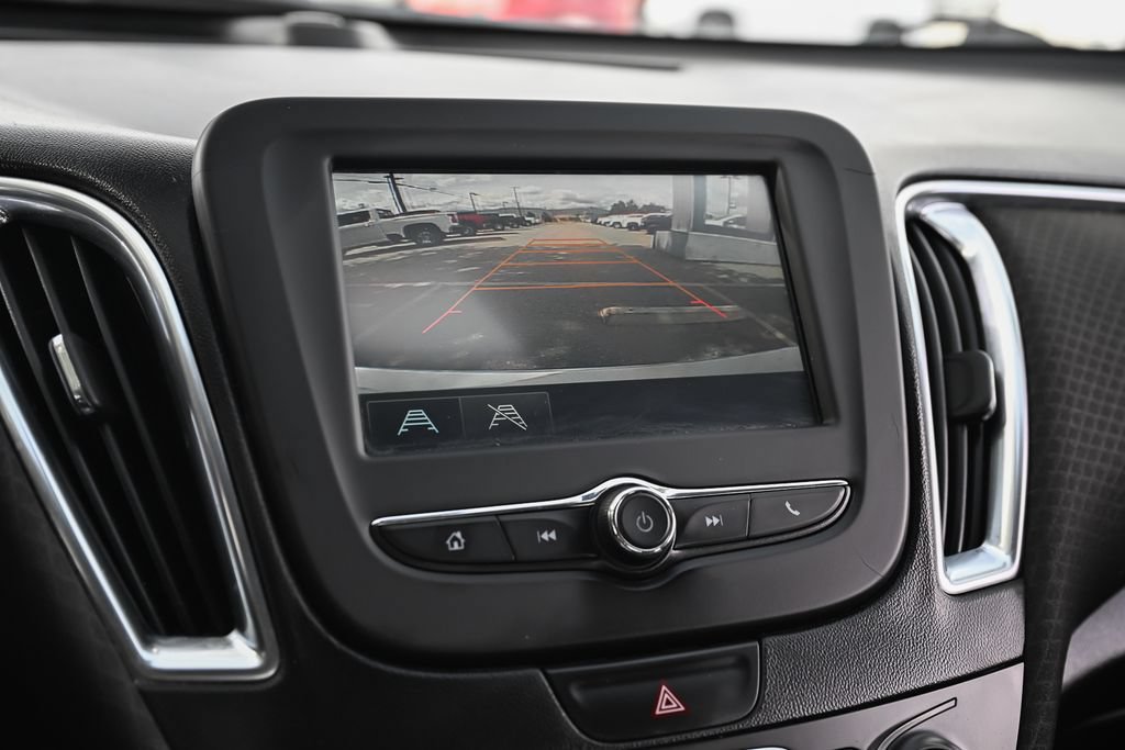 Used 2016 Chevrolet Malibu LT FWD image 22