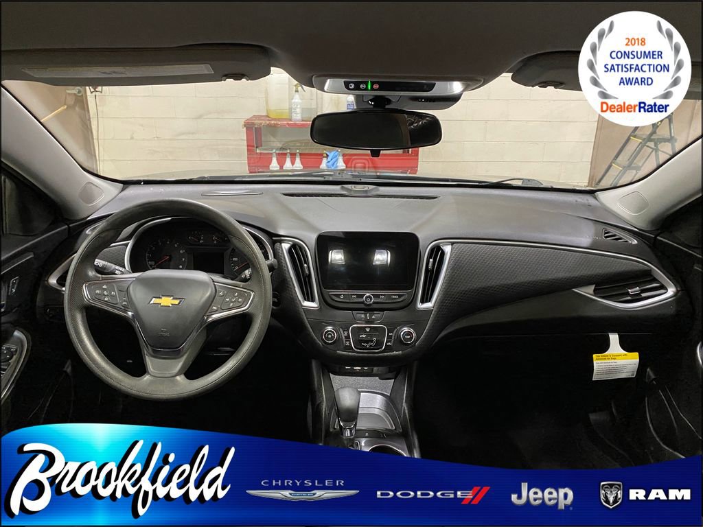 Used 2023 Chevrolet Malibu LS image 14