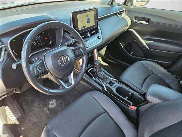 Used 2024 Toyota Corolla Cross XLE FWD image 12