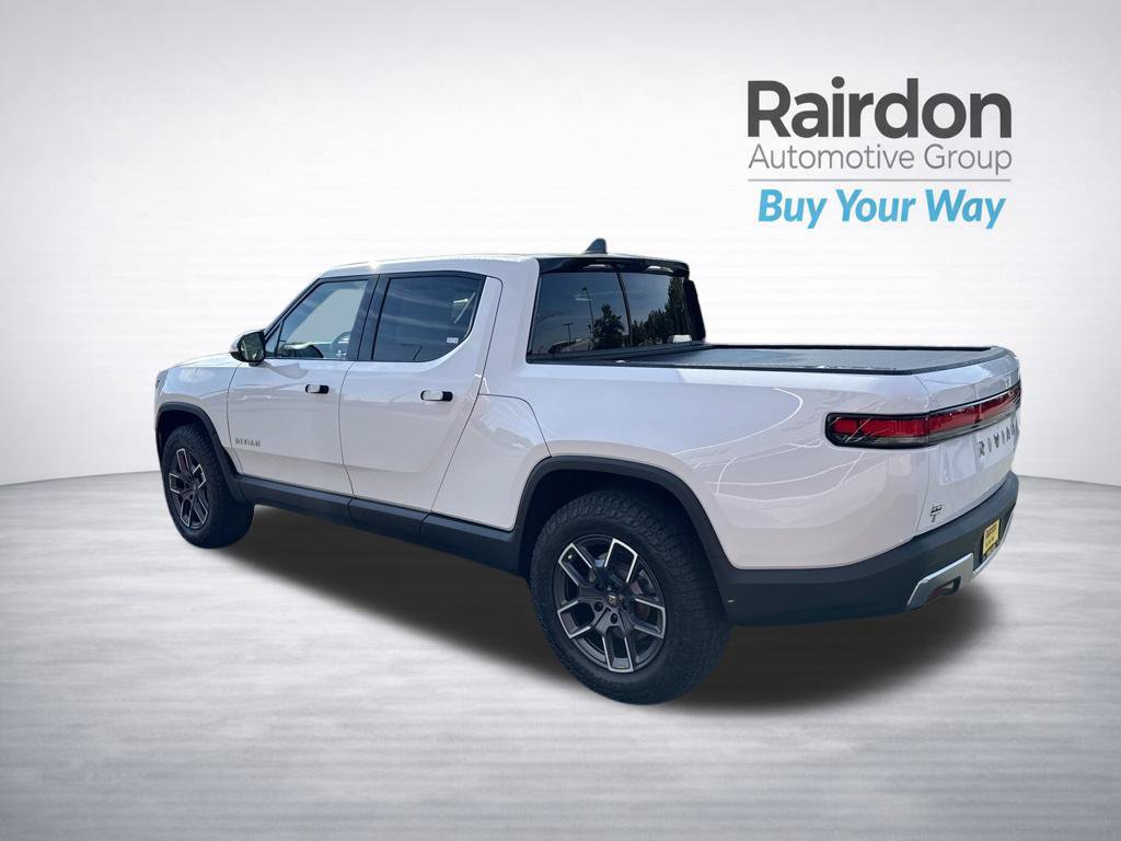 Used 2023 Rivian R1T Adventure Dual AWD/4WD image 5