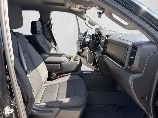 Used 2023 Chevrolet Silverado 1500 LT Trail Boss AWD/4WD image 24