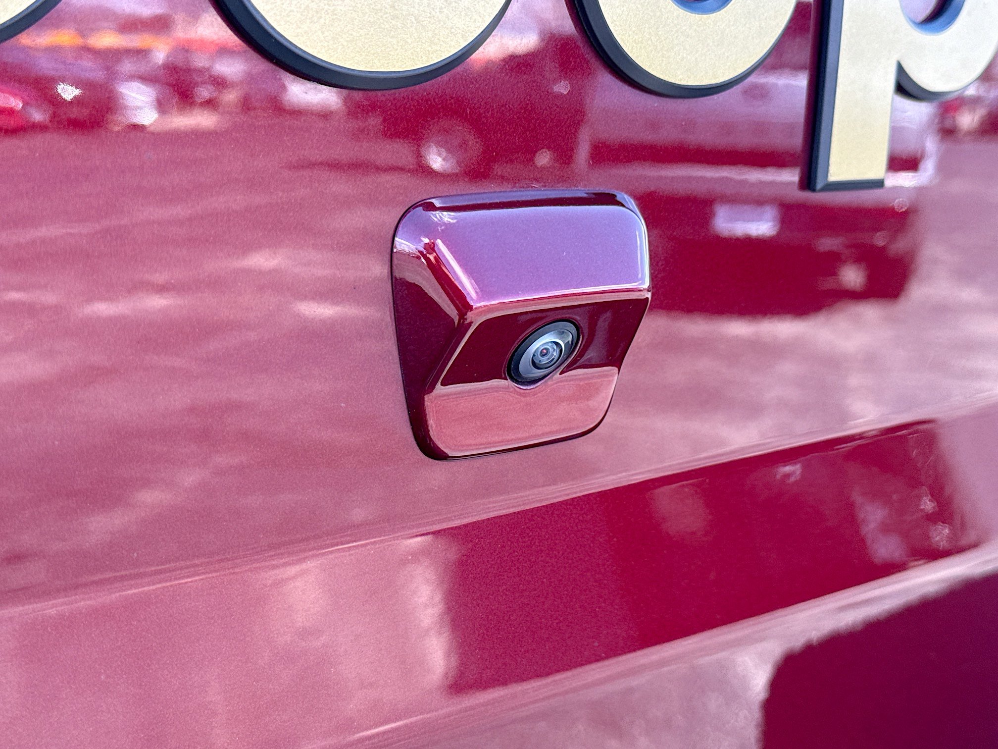 Used 2021 Jeep Gladiator Sport image 16