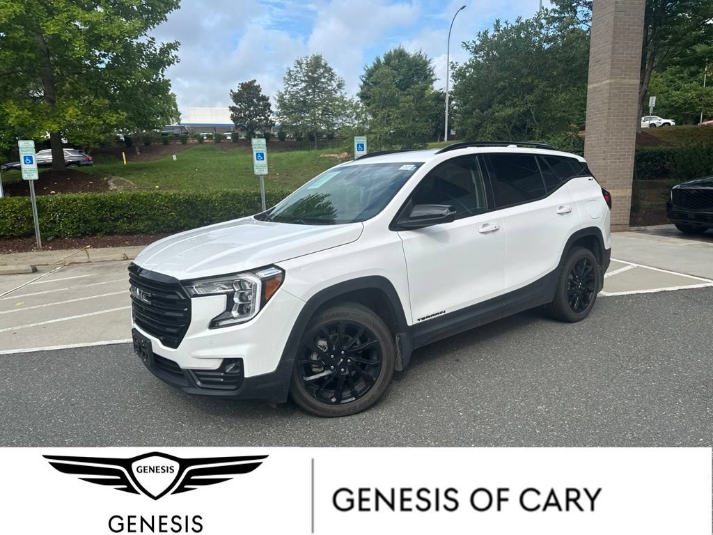 Used 2024 GMC Terrain SLT w/ Tech Package AWD/4WD image 1
