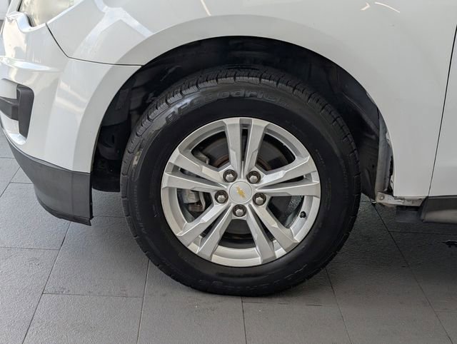 Used 2015 Chevrolet Equinox LT w/ Driver Convenience Package FWD image 4