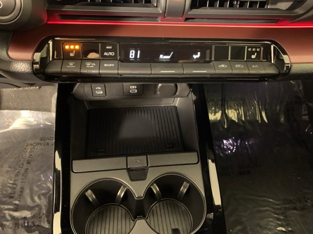 Used 2024 Toyota Prius Prime image 25