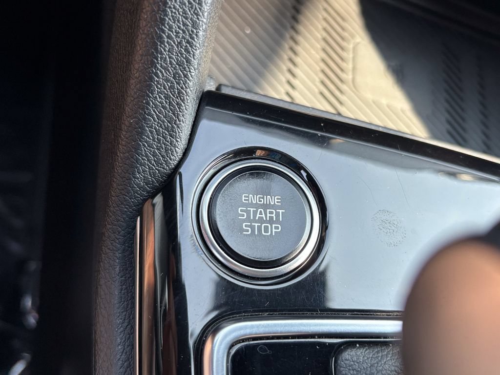 Used 2023 Kia Sportage EX AWD/4WD image 25