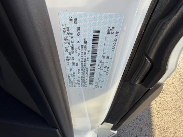 New 2025 Ford Transit 250 148 Medium Roof w/ Load Area Protection Package image 9