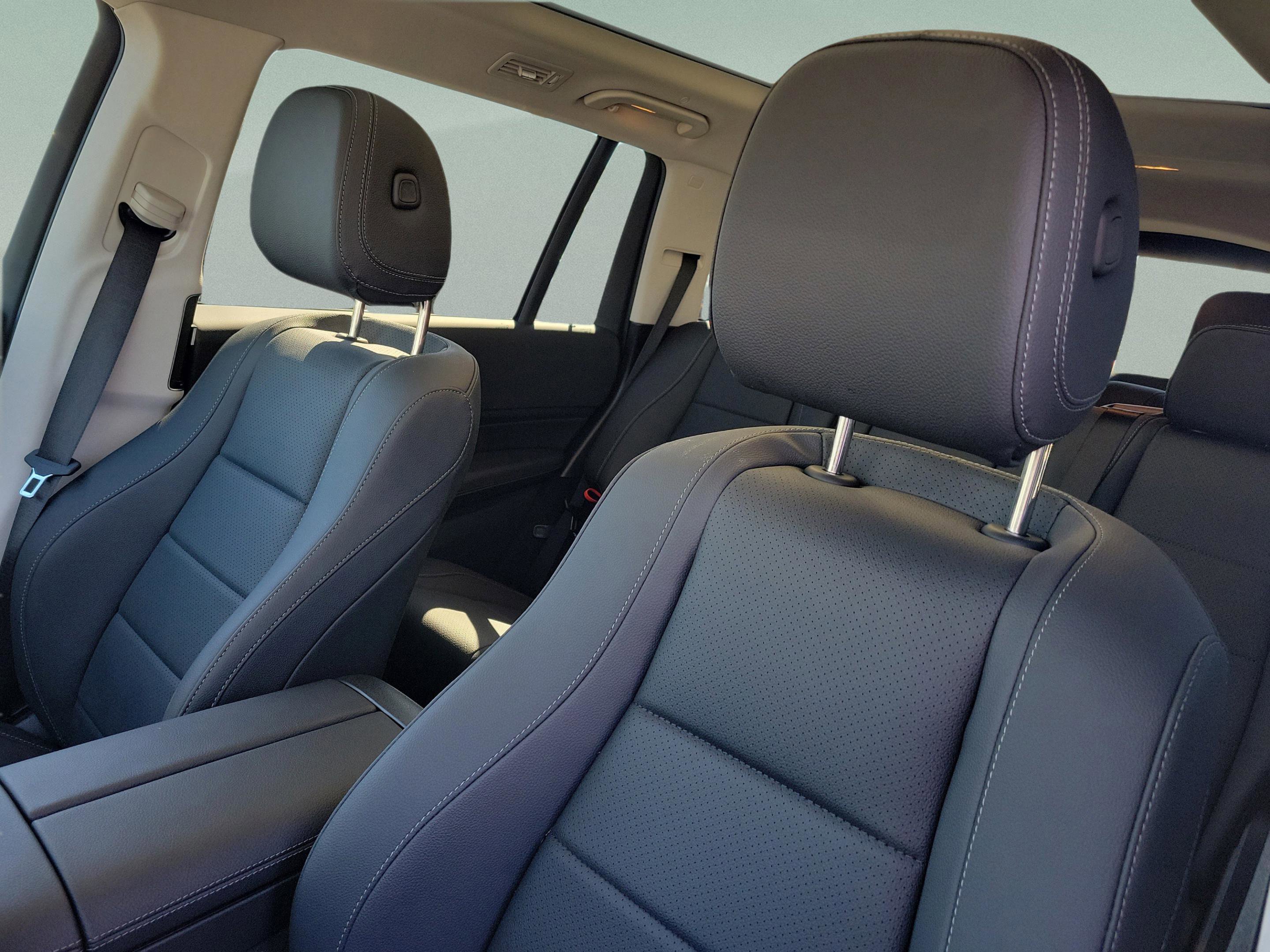 Certified 2026 Mercedes-Benz GLS 450 4MATIC image 17