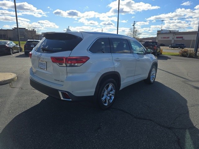 Used 2019 Toyota Highlander Limited image 7