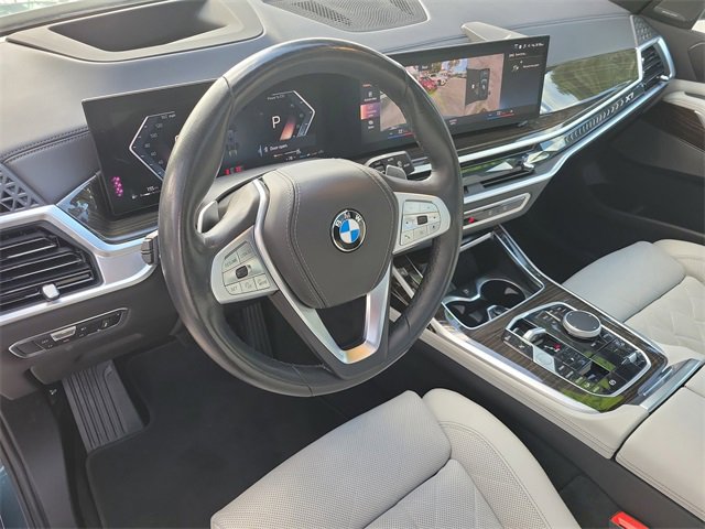 Used 2023 BMW X7 xDrive40i w/ Premium Package image 24