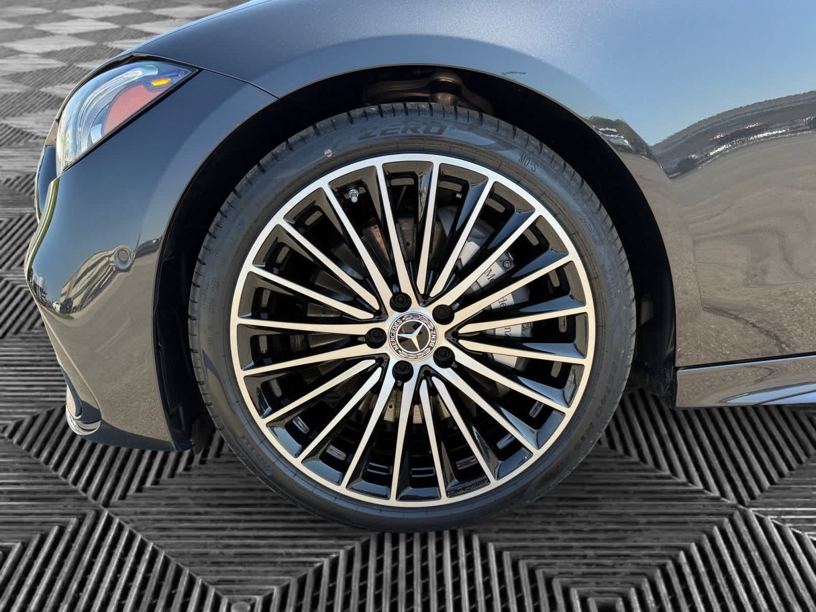 Certified 2026 Mercedes-Benz C 300 4MATIC Sedan image 9
