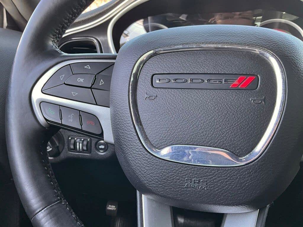 Used 2015 Dodge Challenger SXT Plus image 20