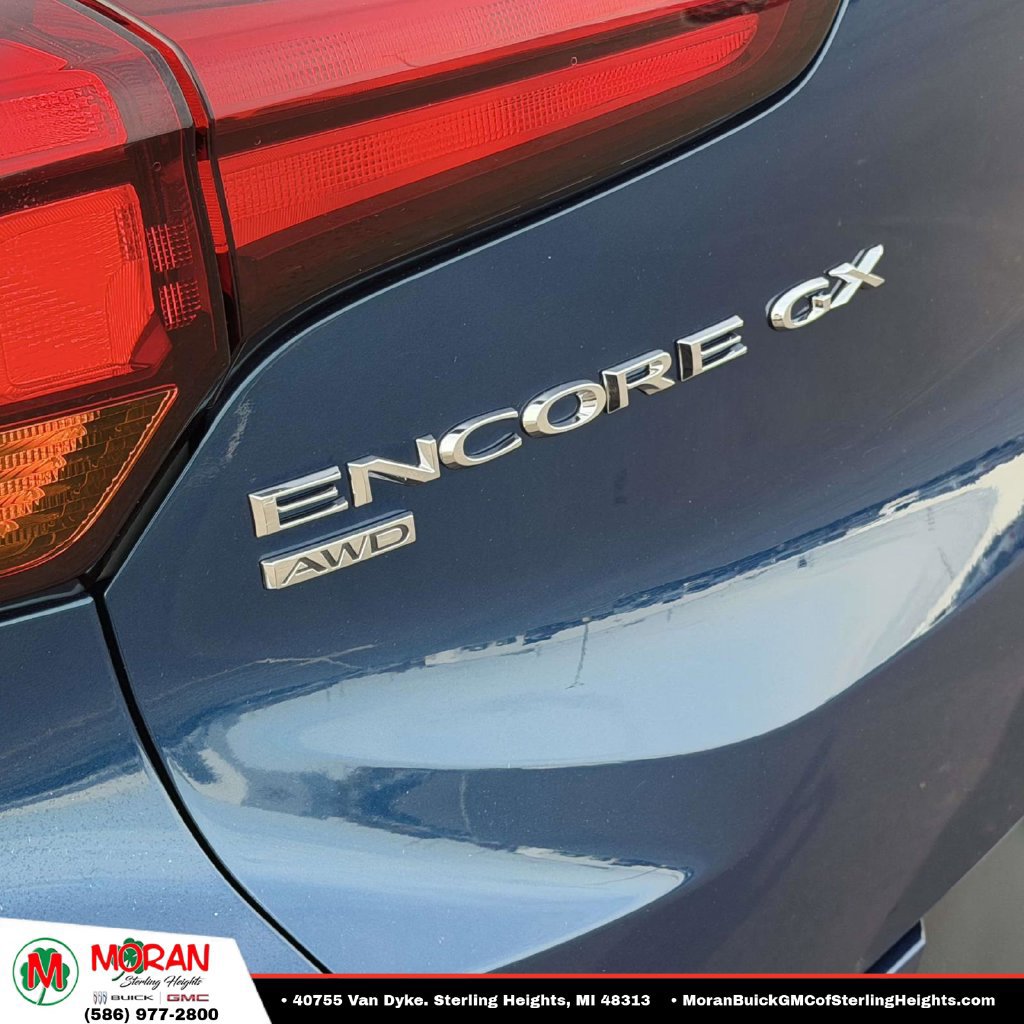 Certified 2021 Buick Encore GX Select AWD/4WD image 9