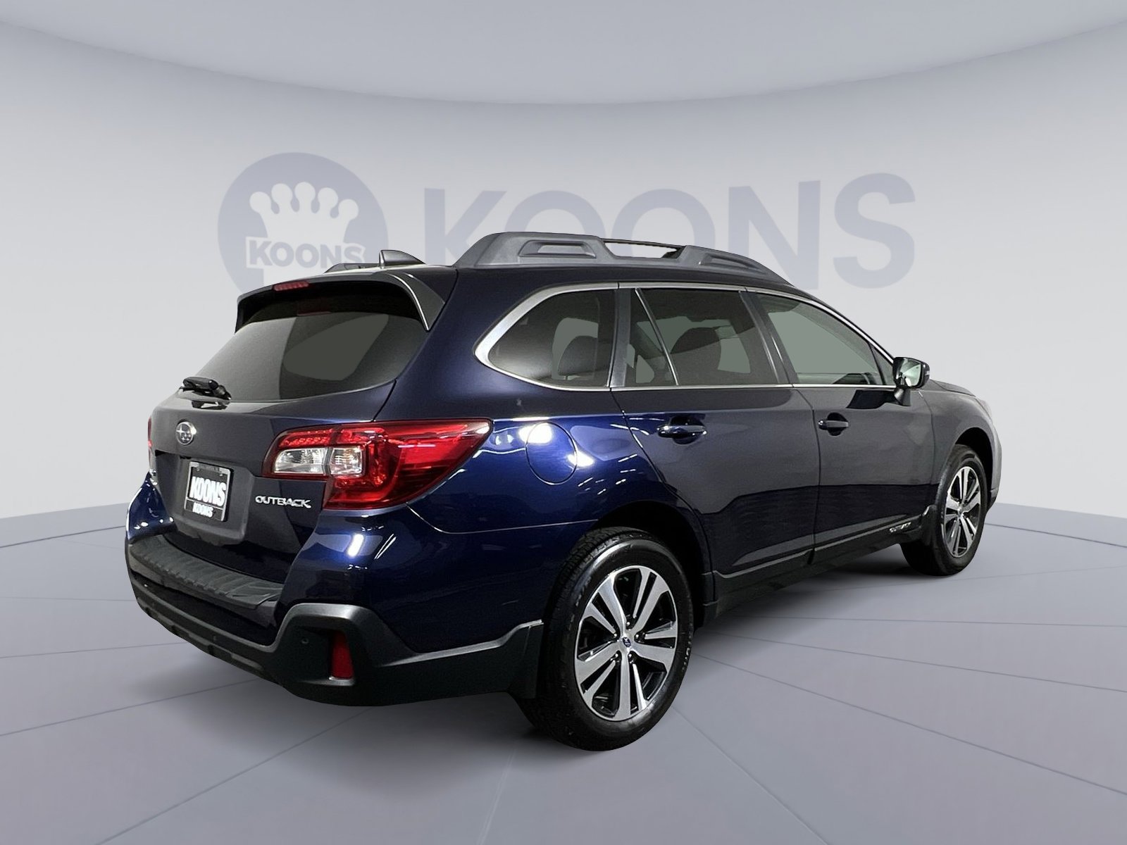 Used 2018 Subaru Outback 2.5i Limited image 11