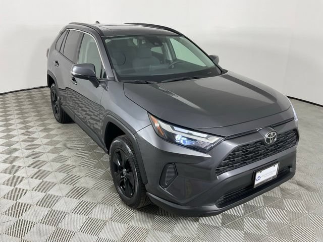 Used 2023 Toyota RAV4 XLE w/ Convenience Package FWD image 13