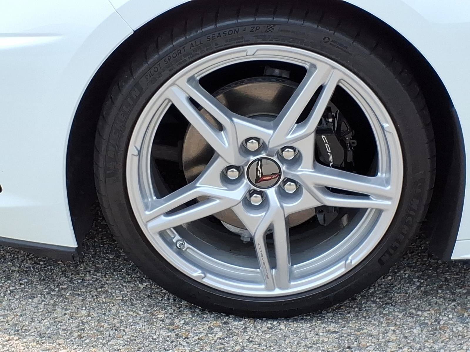 Used 2022 Chevrolet Corvette Stingray Preferred Cpe w/ Battery Protection Package RWD image 4