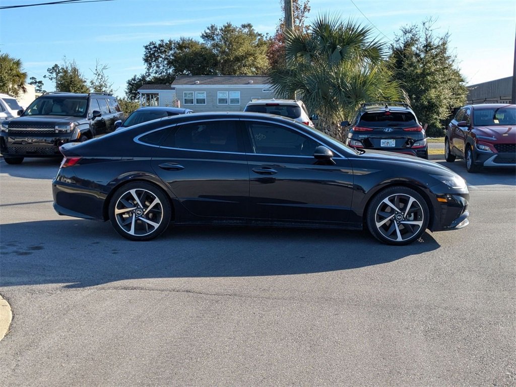 Used 2023 Hyundai Sonata SEL Plus image 4