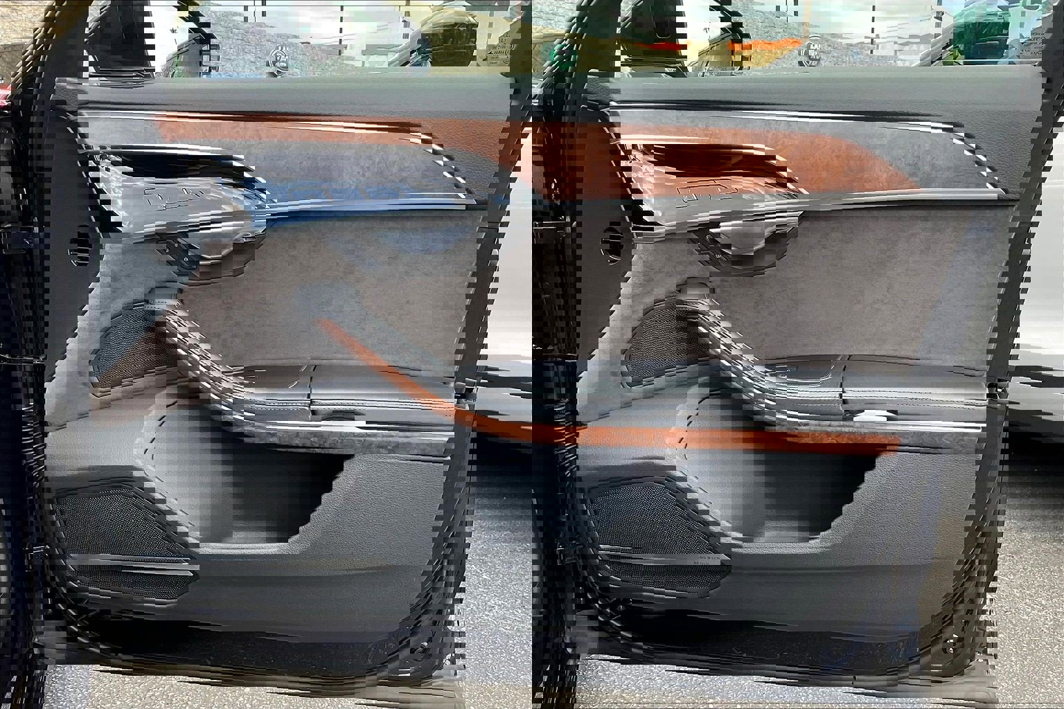 Used 2019 Audi A8 L 3.0T w/ Executive Package image 21