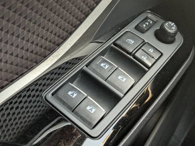 Used 2019 Toyota C-HR Limited FWD image 24