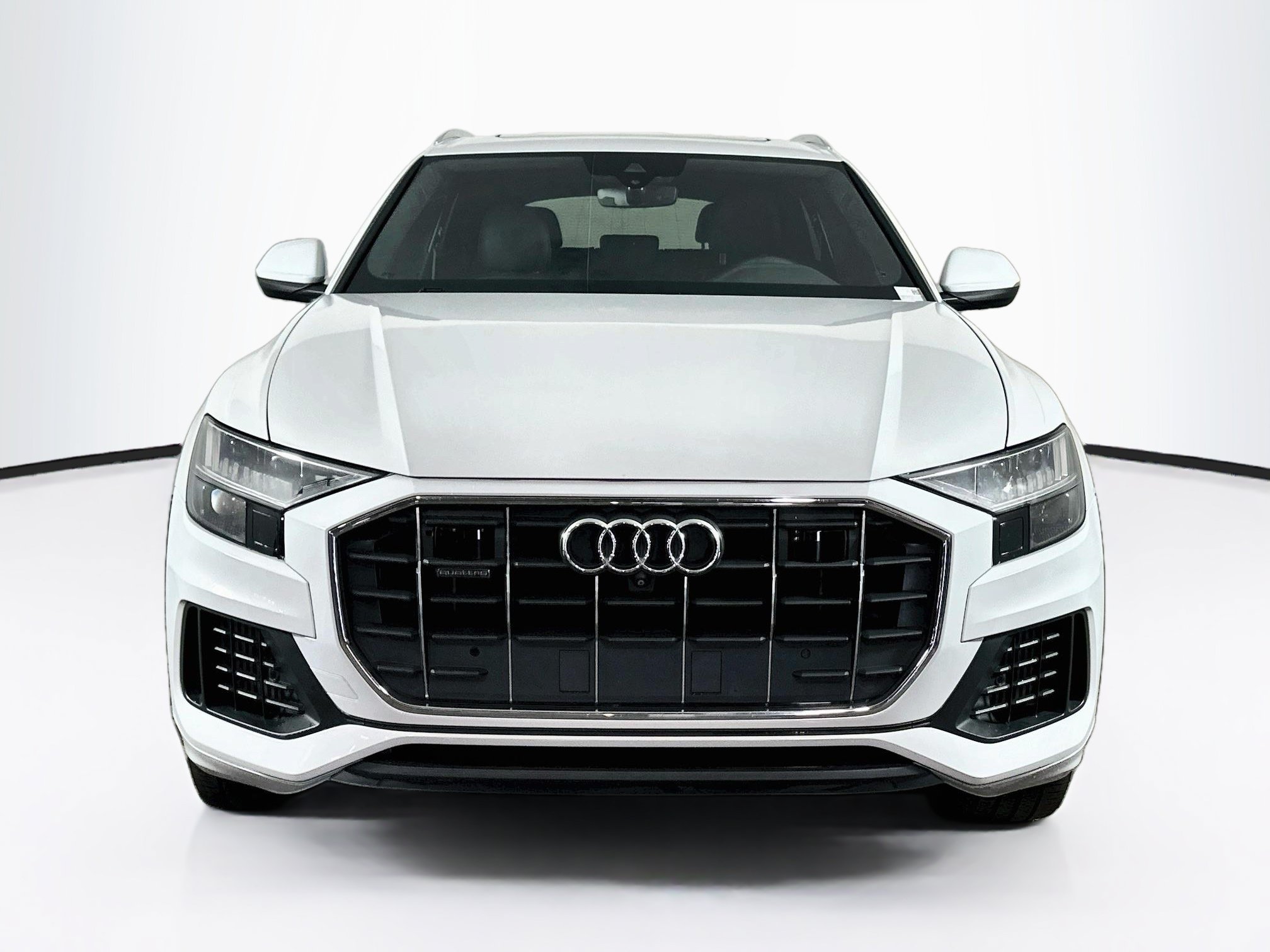 Used 2019 Audi Q8 Premium Plus AWD/4WD image 2