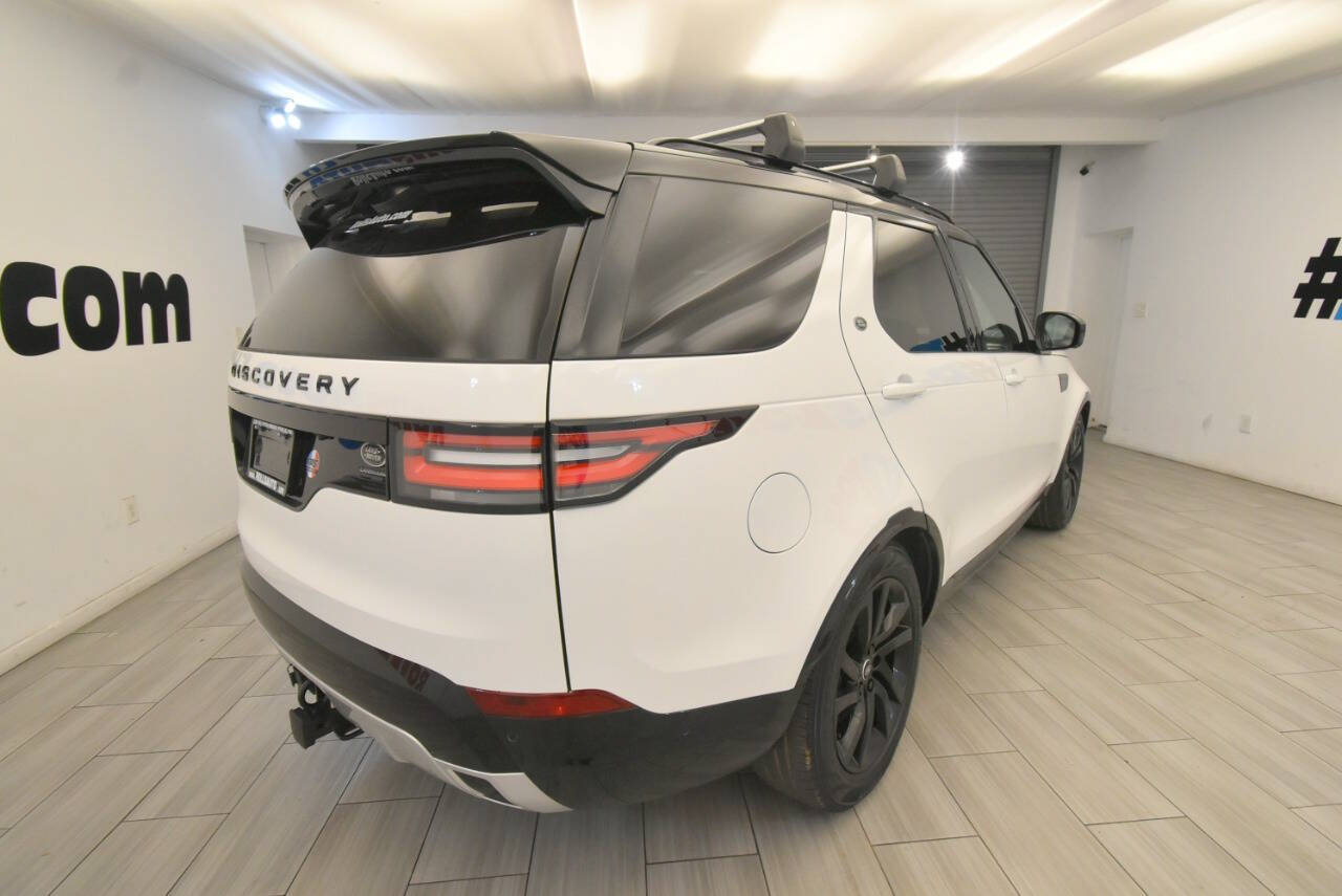 Used 2020 Land Rover Discovery Landmark AWD/4WD image 5