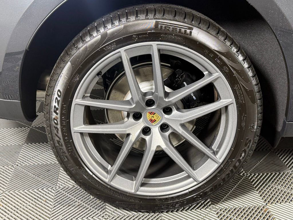 New 2026 Porsche Macan image 13