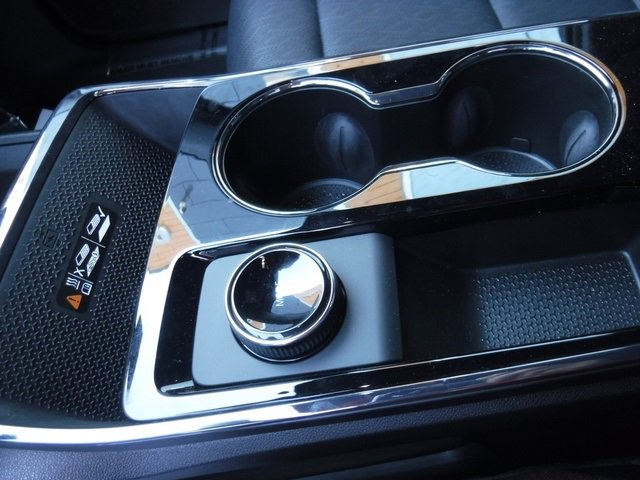 Used 2025 Chevrolet Equinox RS image 23