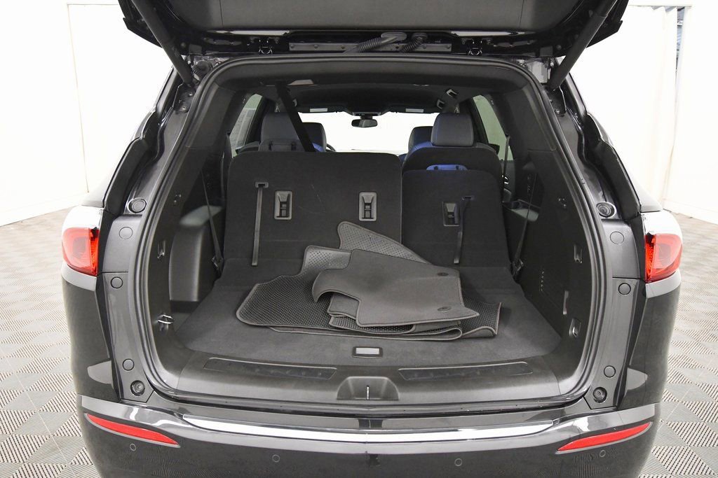 Used 2023 Buick Enclave Essence w/ Sport Touring Edition AWD/4WD image 7