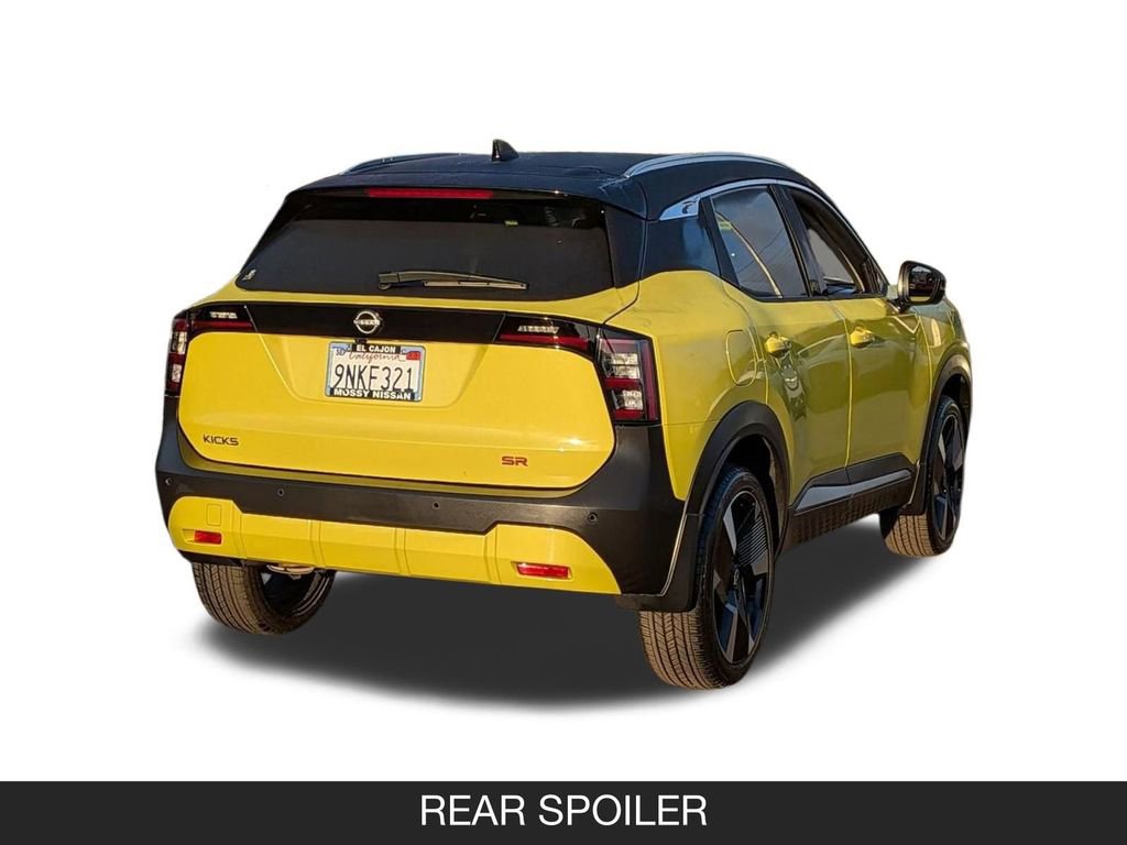 Used 2025 Nissan Kicks SR FWD image 8