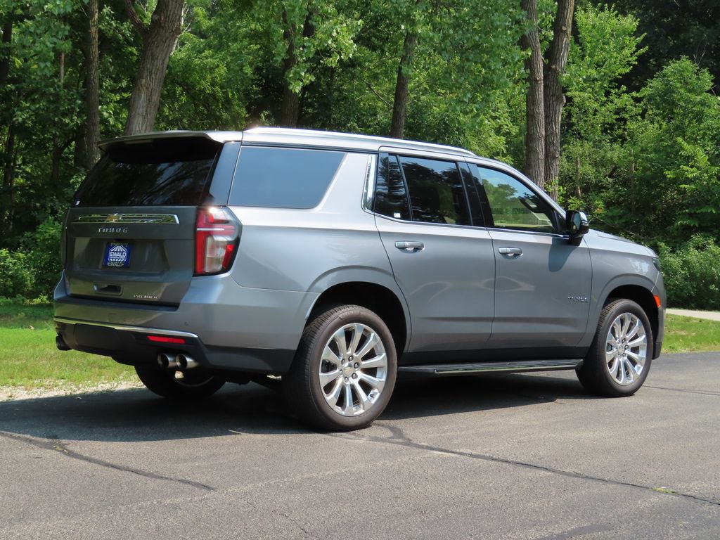 Used 2022 Chevrolet Tahoe Premier AWD/4WD image 3
