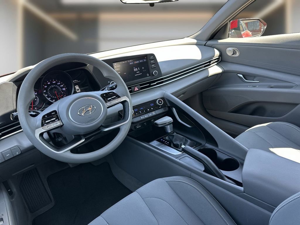 Certified 2023 Hyundai Elantra SEL image 11