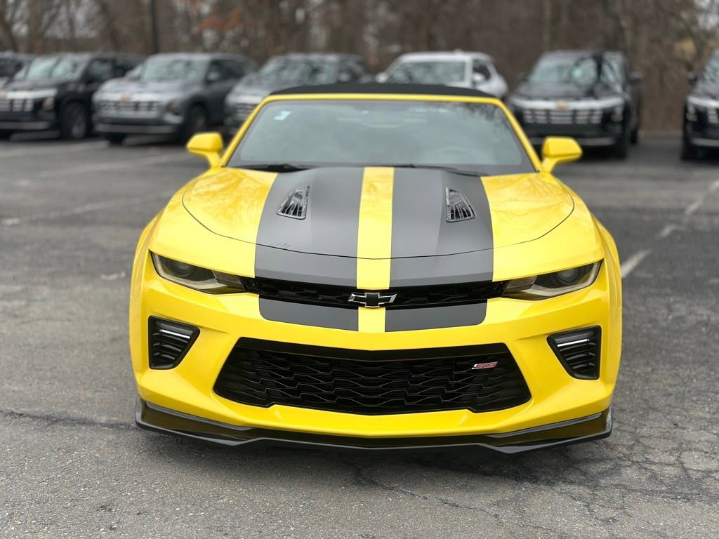 Used 2017 Chevrolet Camaro SS image 9