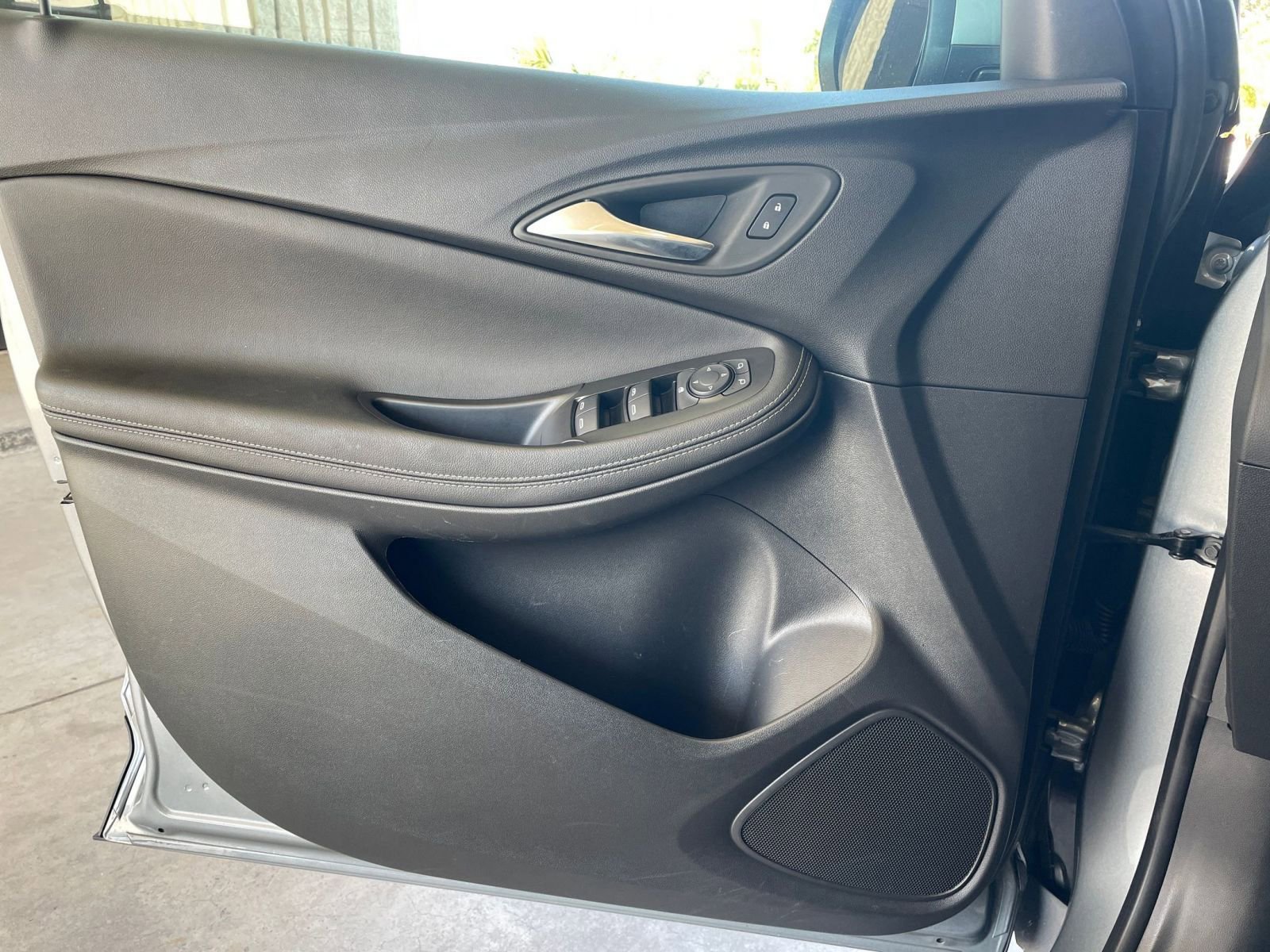 Used 2025 Buick Encore GX Preferred image 18