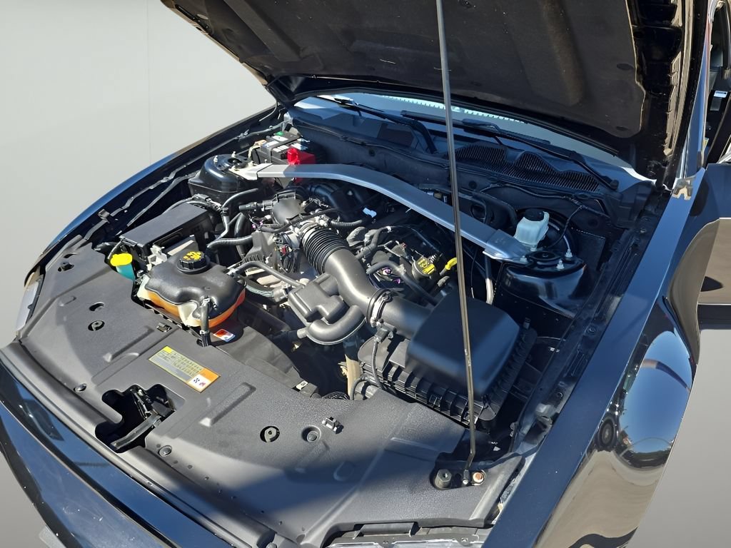 Used 2014 Ford Mustang Premium RWD image 36