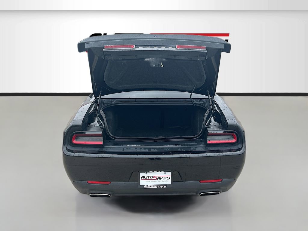 Used 2023 Dodge Challenger SXT image 24