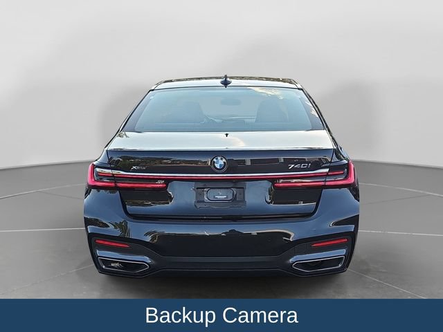 Used 2021 BMW 740i xDrive w/ M Sport Package AWD/4WD image 7