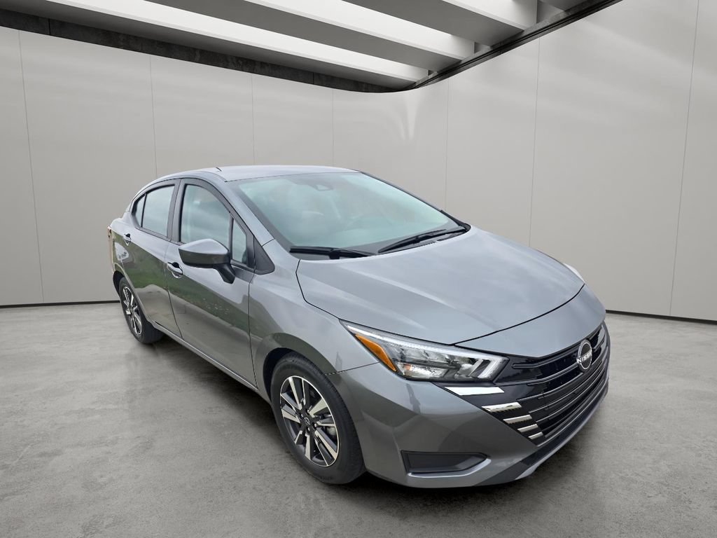 Used 2025 Nissan Versa SV FWD image 7