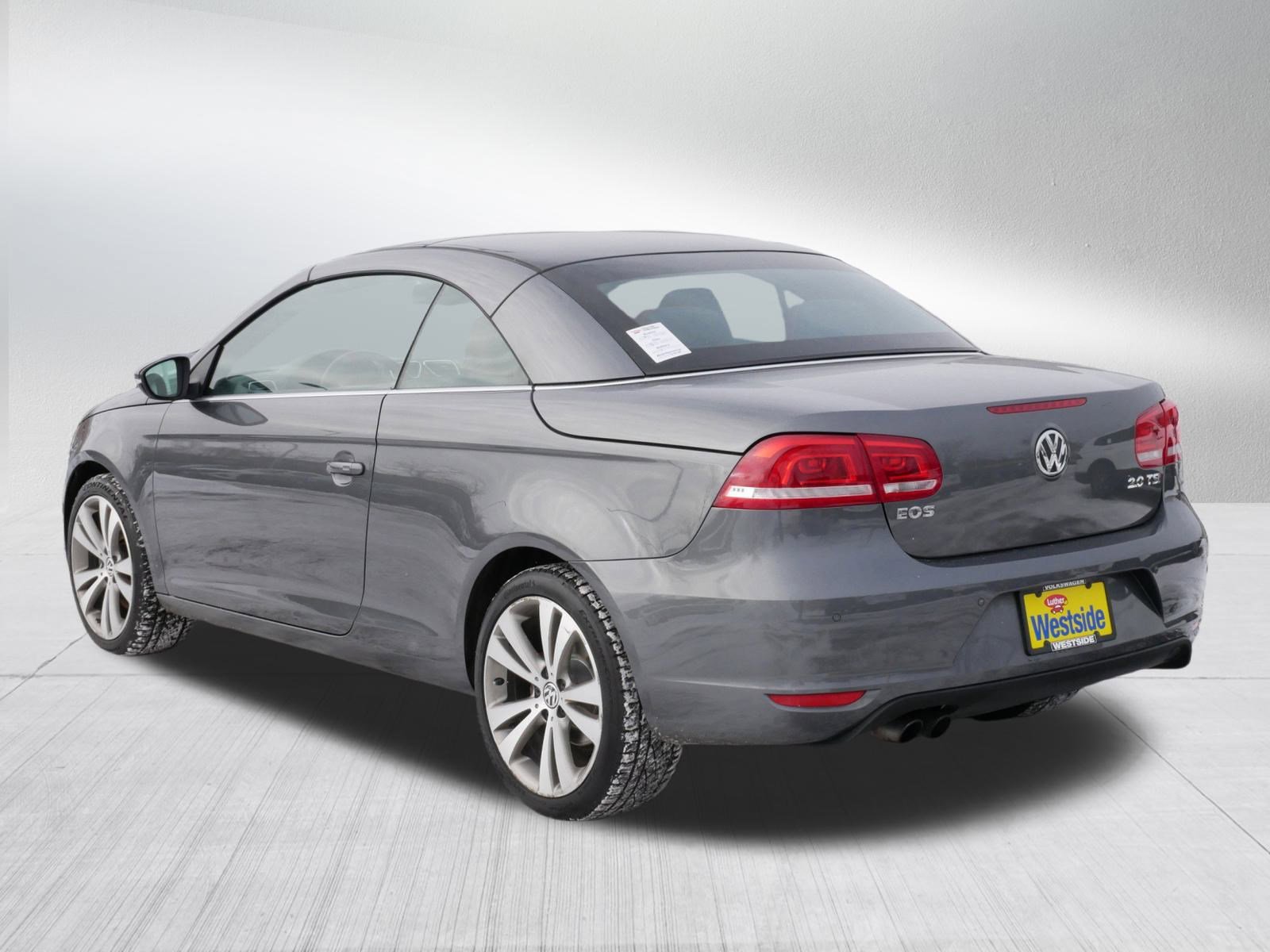 Used 2013 Volkswagen Eos Lux image 5
