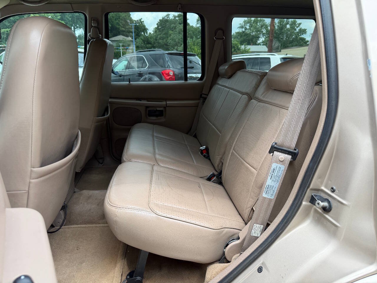 Used 1997 Ford Explorer XLT AWD/4WD image 12