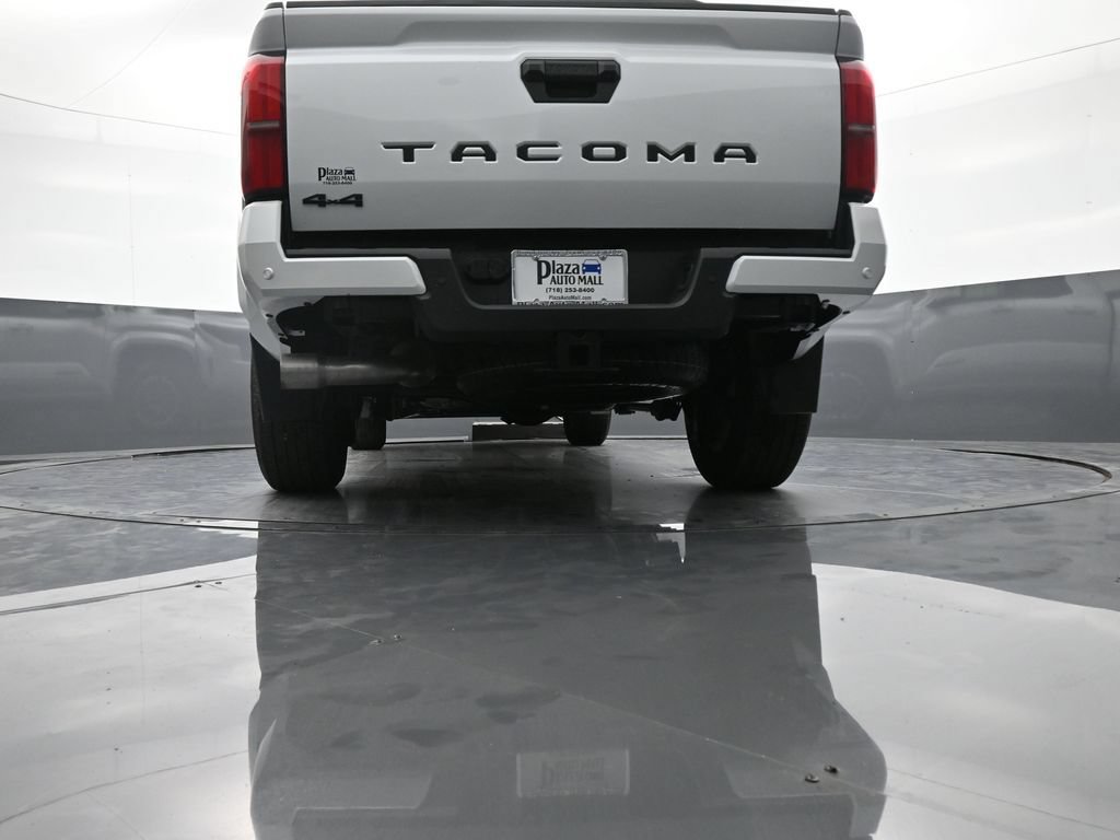 New 2024 Toyota Tacoma TRD Sport w/ TRD Sport Upgrade Package AWD/4WD image 28