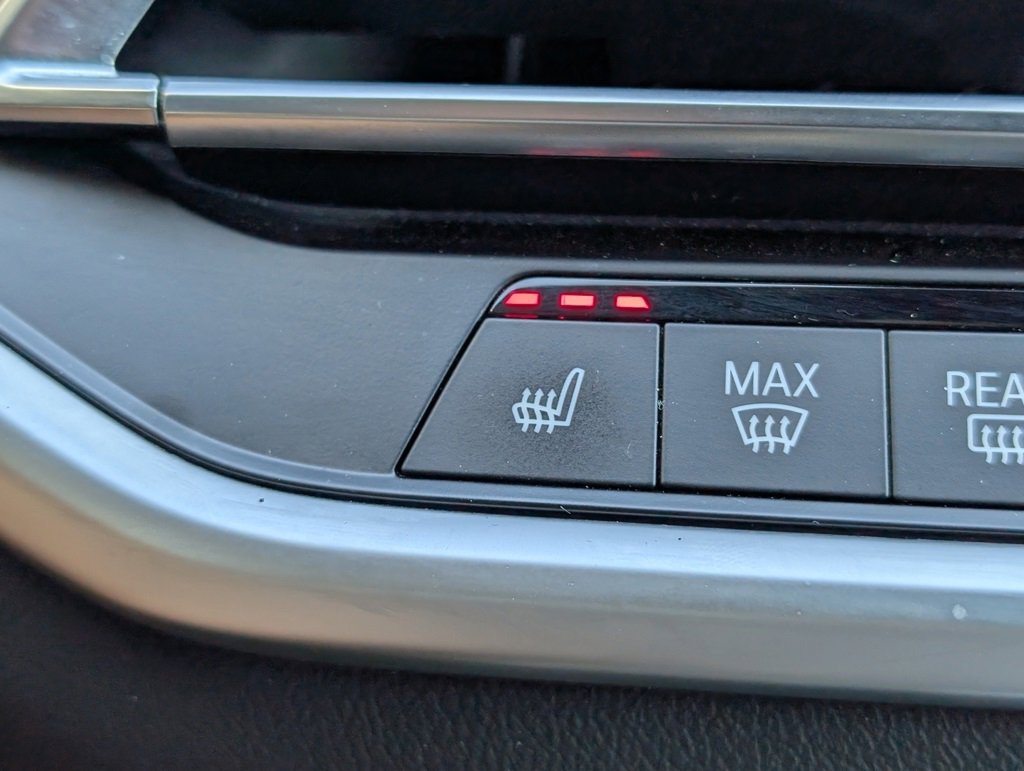 Used 2022 BMW X5 xDrive40i w/ Premium Package image 15