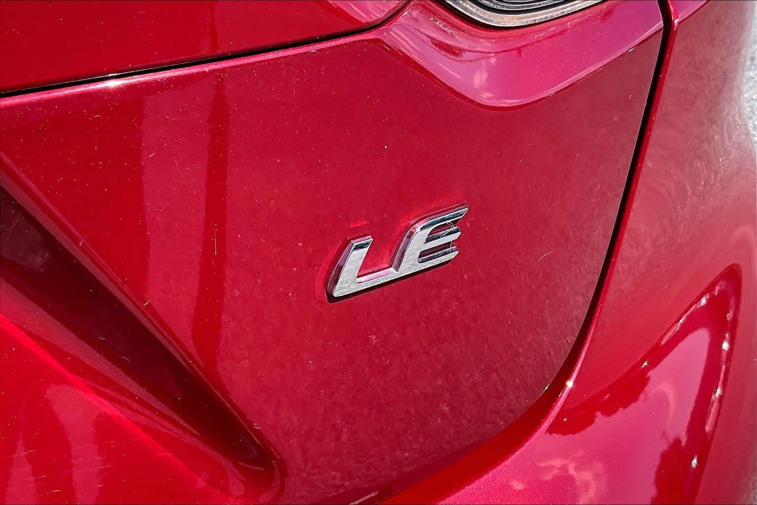 Used 2022 Toyota Corolla LE w/ LE Convenience Package FWD image 10