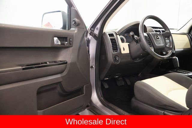 Used 2008 MAZDA Tribute i Sport image 8