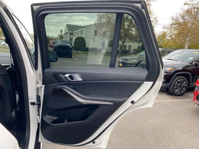 Used 2022 BMW X5 xDrive40i w/ Premium Package image 29