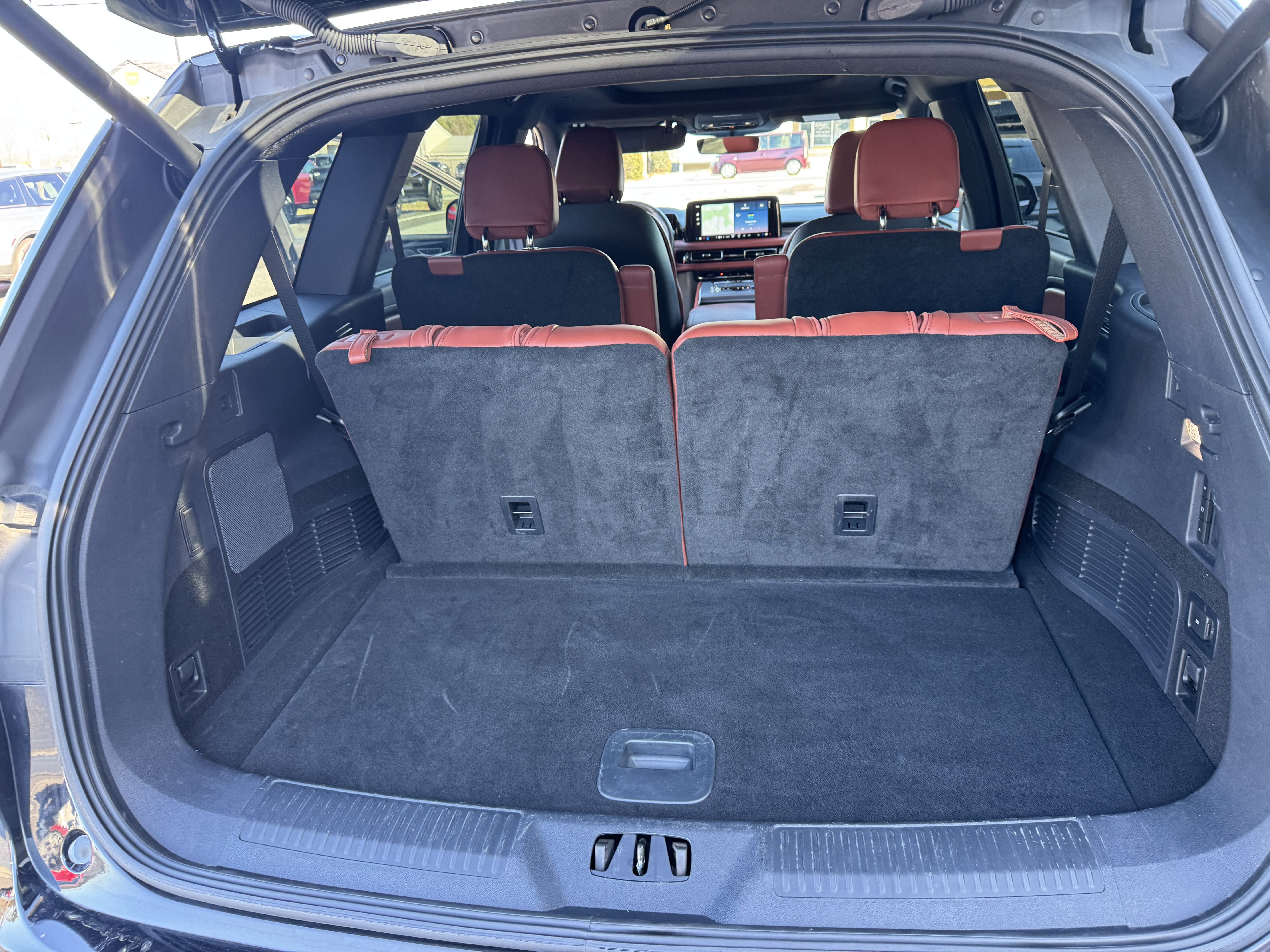 Used 2025 Lincoln Aviator Reserve w/ Illumination Package image 13