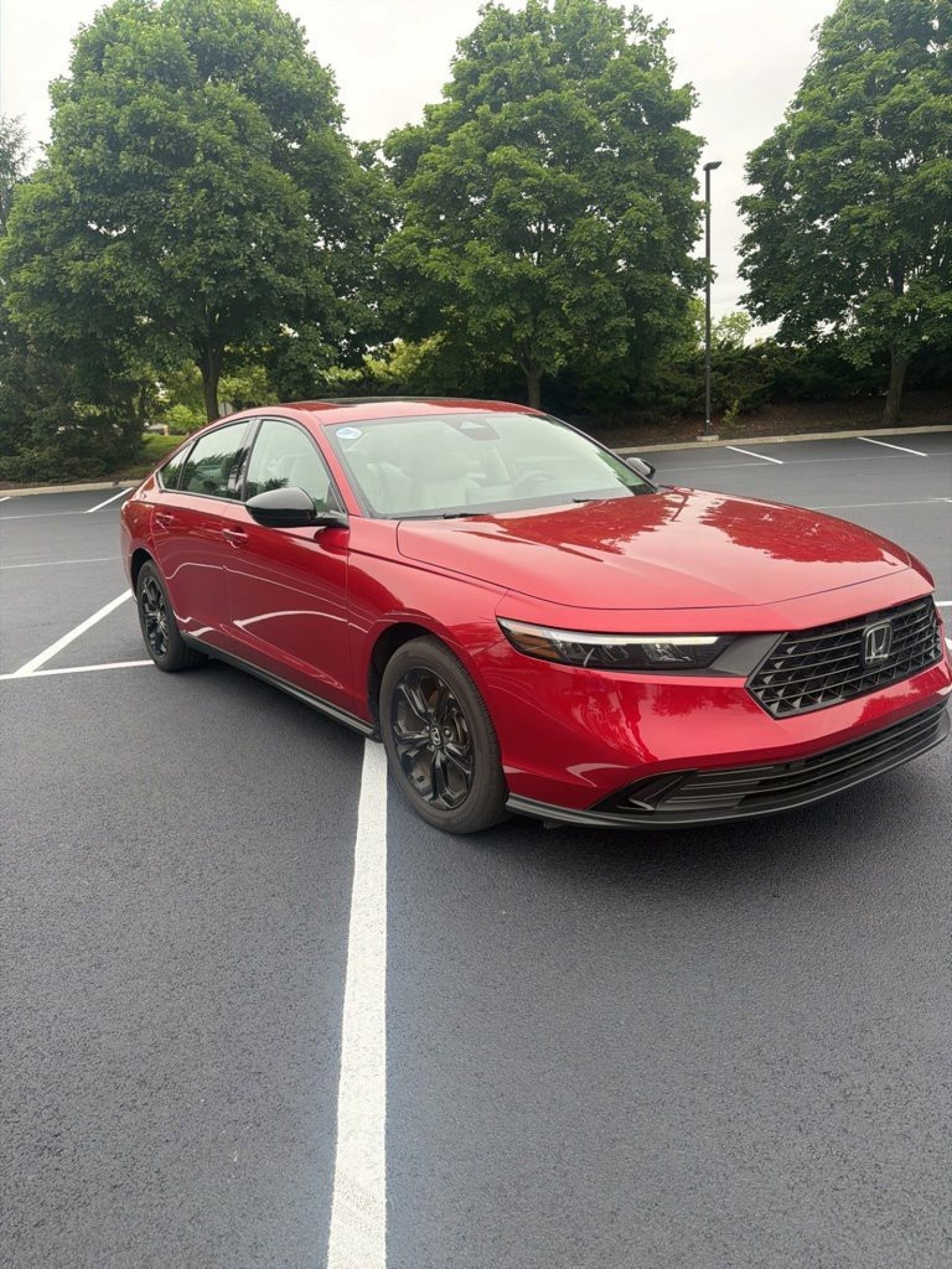 Certified 2025 Honda Accord SE image 2