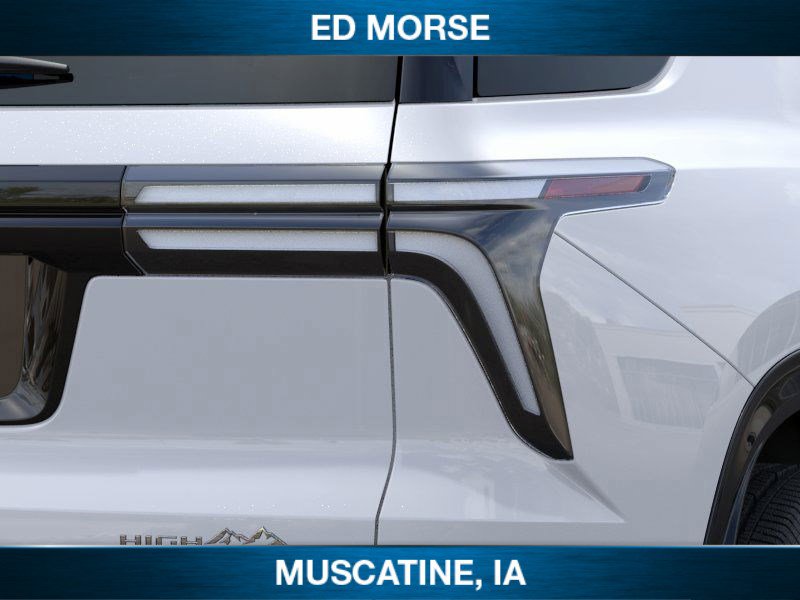 New 2026 Chevrolet Traverse High Country w/ LPO, Floor Liner Package image 11